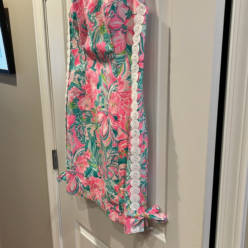 Beautiful only worn twice size 4 Lilly Pulitzer cotton dress. - Picture 2 of 7